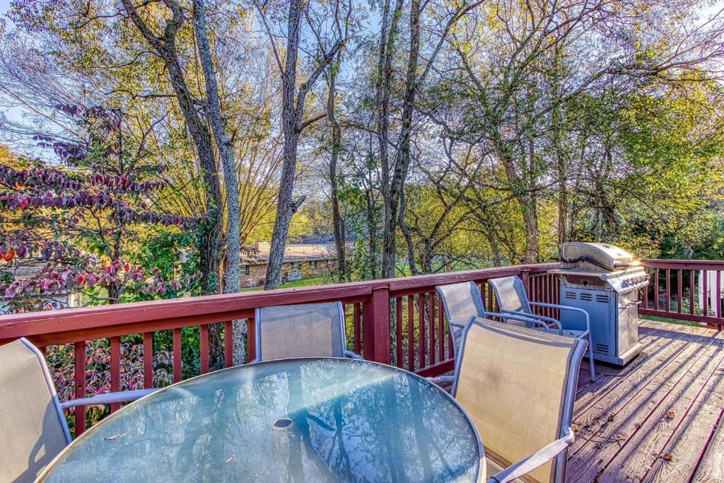Rock Of Ages, Hot Tub, Game Room, Wifi, 1089 Free Tickets Each Paid Day, Dollywood And More Pigeon Forge Zewnętrze zdjęcie